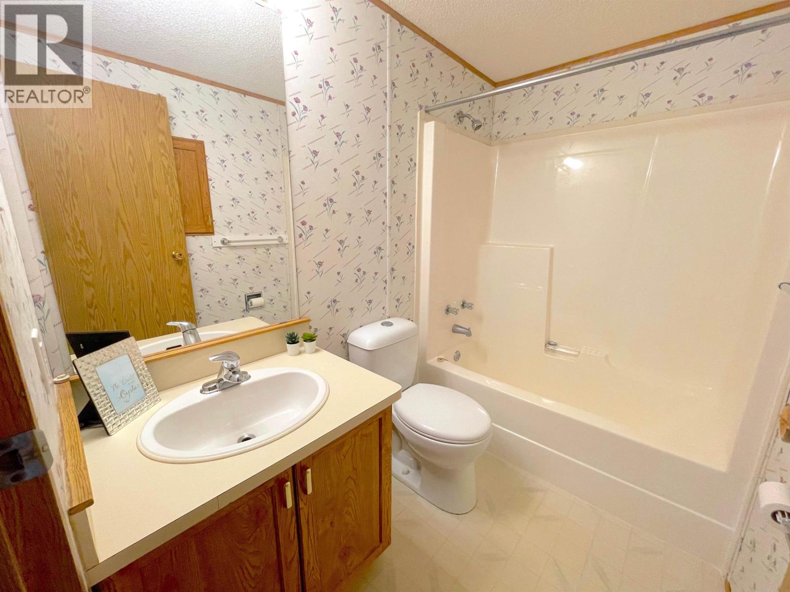 6396 DAISY AVENUE, Fort St. John