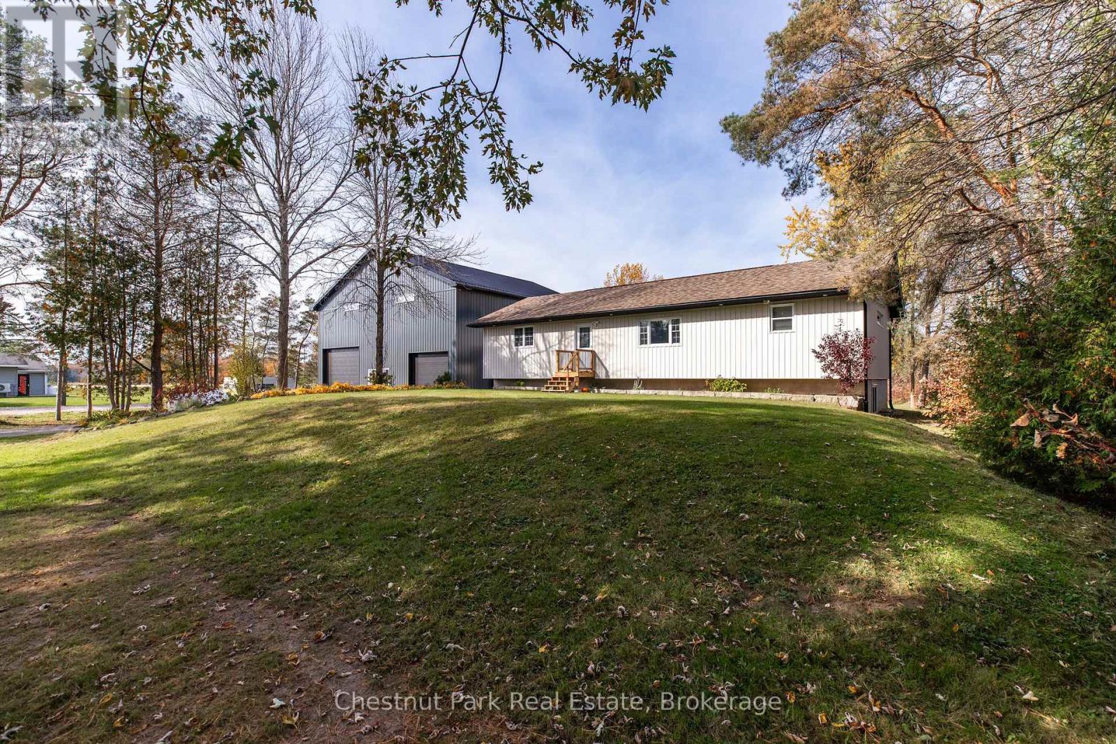 9 MAPLE DRIVE - 3