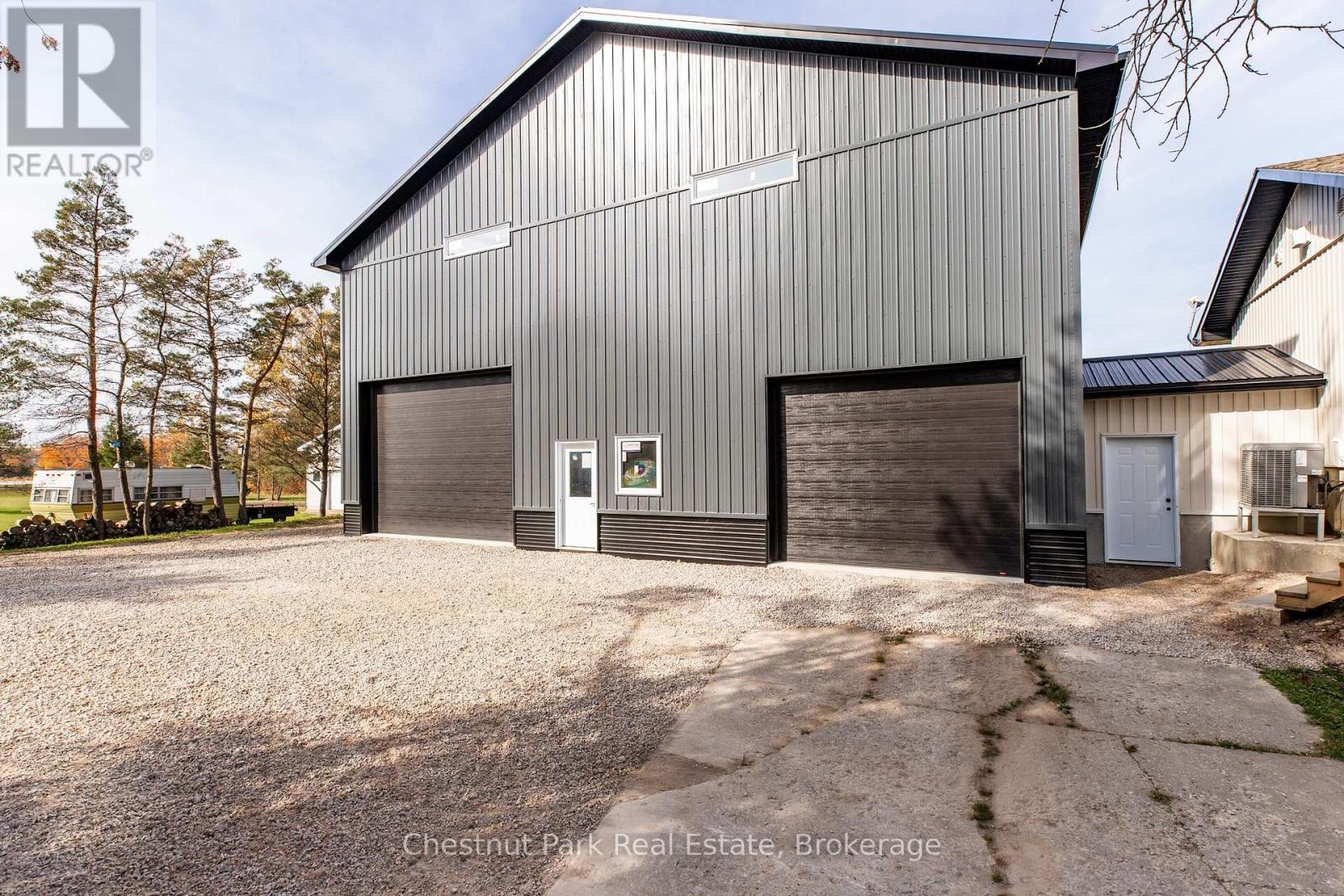 9 MAPLE DRIVE - 5