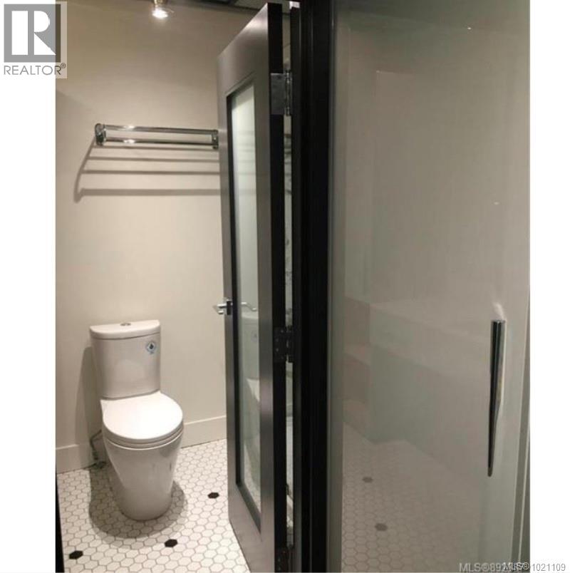 609 1029 View Street North, Victoria