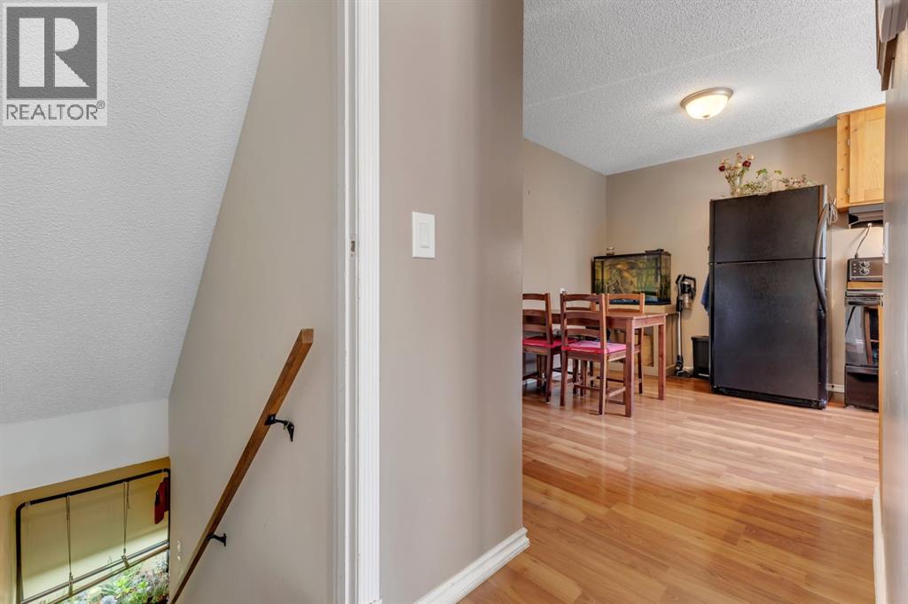 Single Family House for Sale in  Pennsburg Way SE Penbrooke Meadows Calgary 