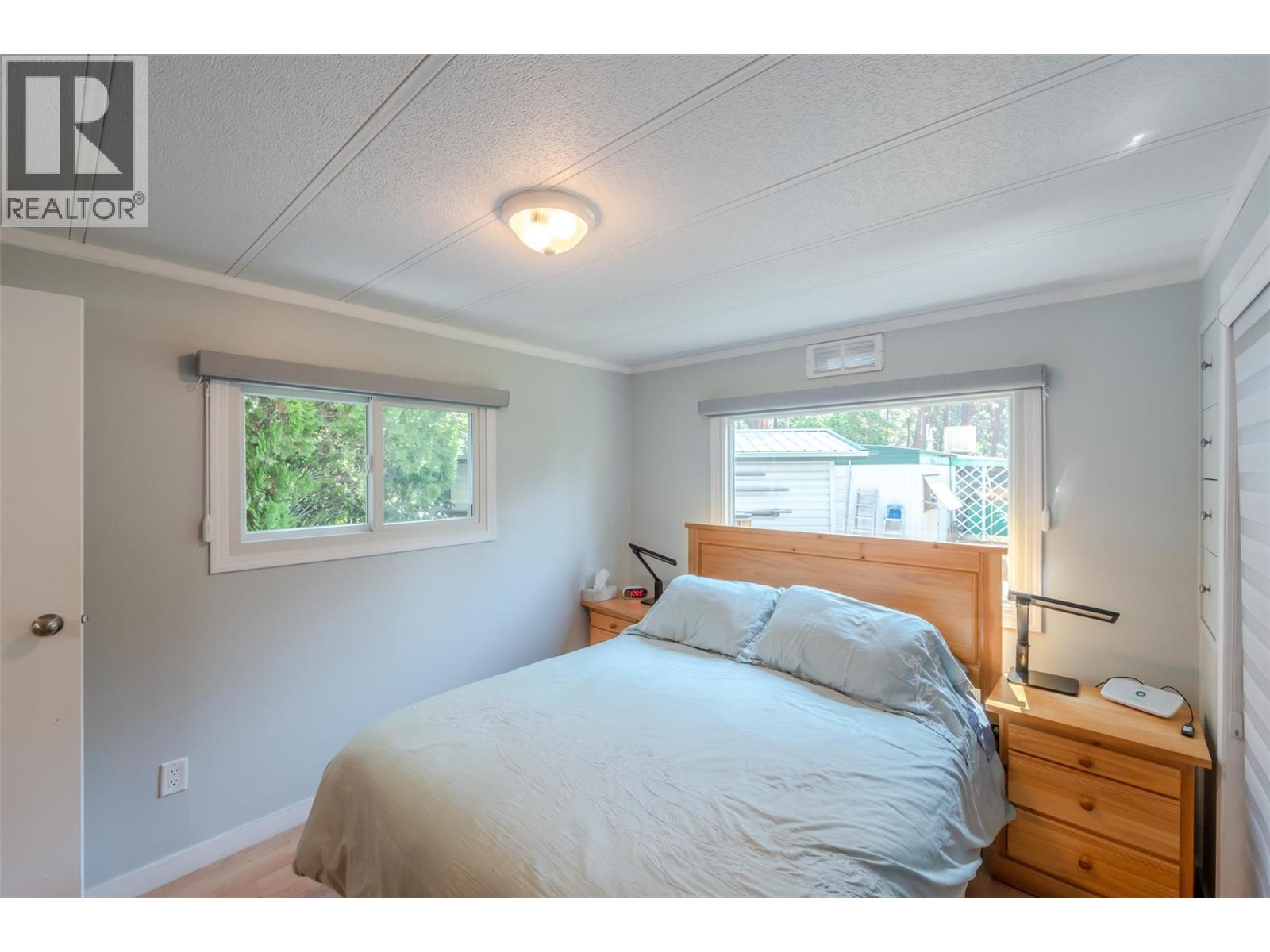 8487 97 Highway Unit# 18, Oliver