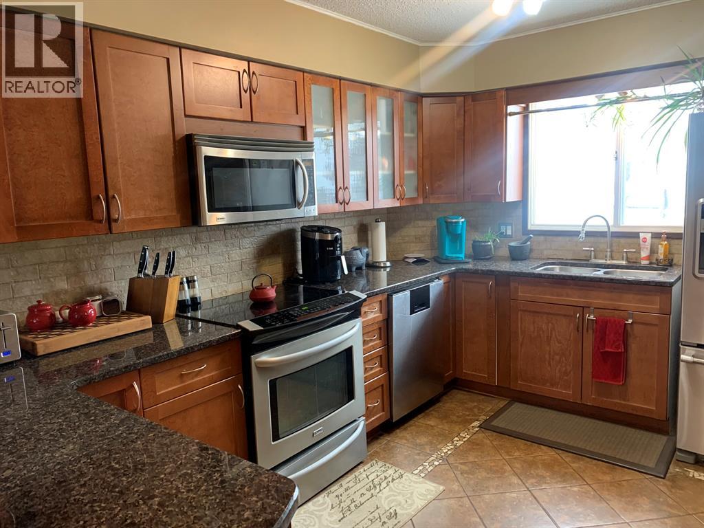 10016 102 Avenue, Lac La Biche