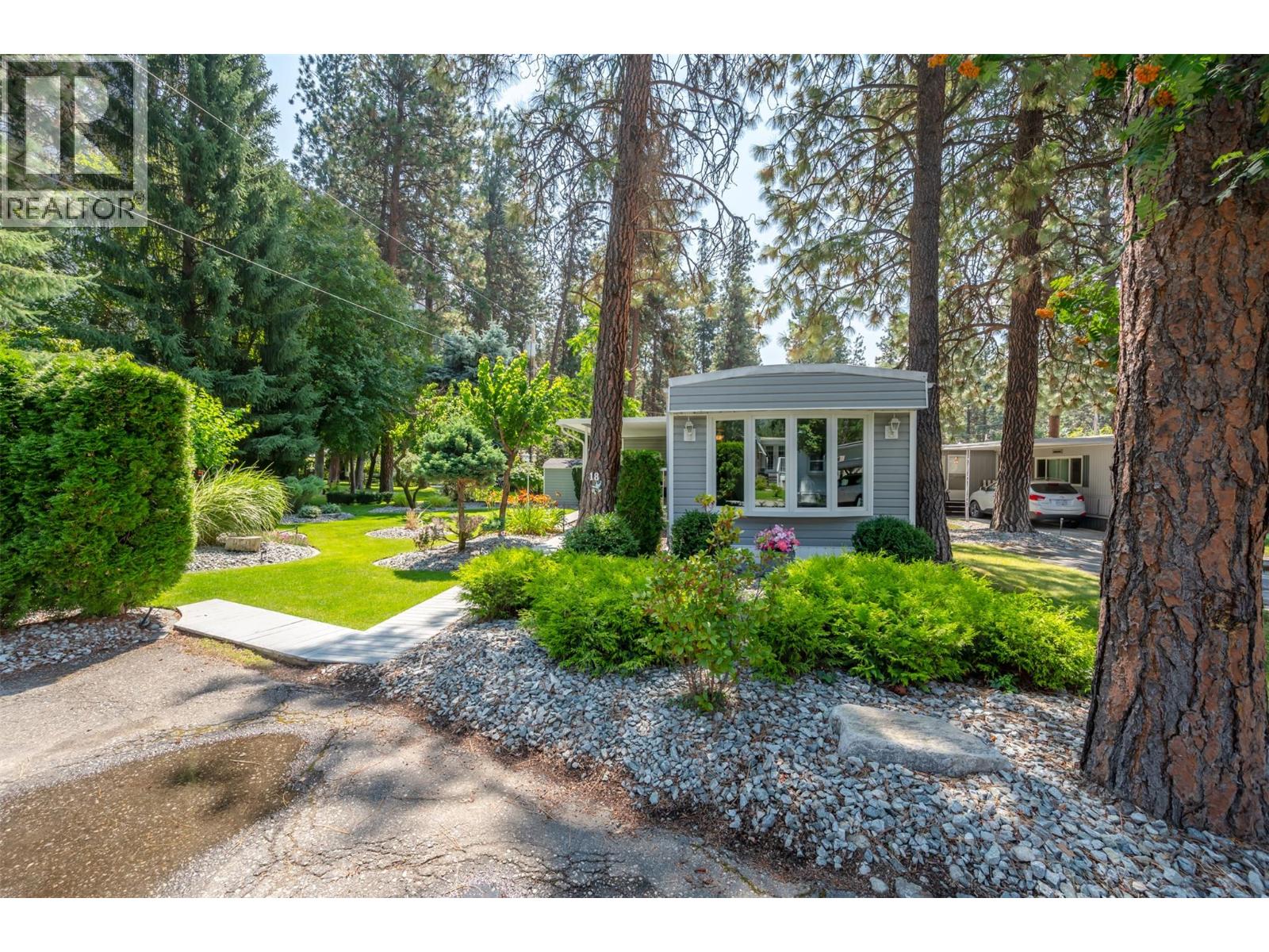 8487 97 Highway Unit# 18, Oliver