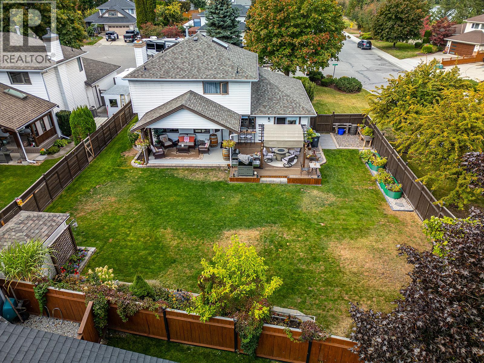  2904 Fieldstone Court, West Kelowna