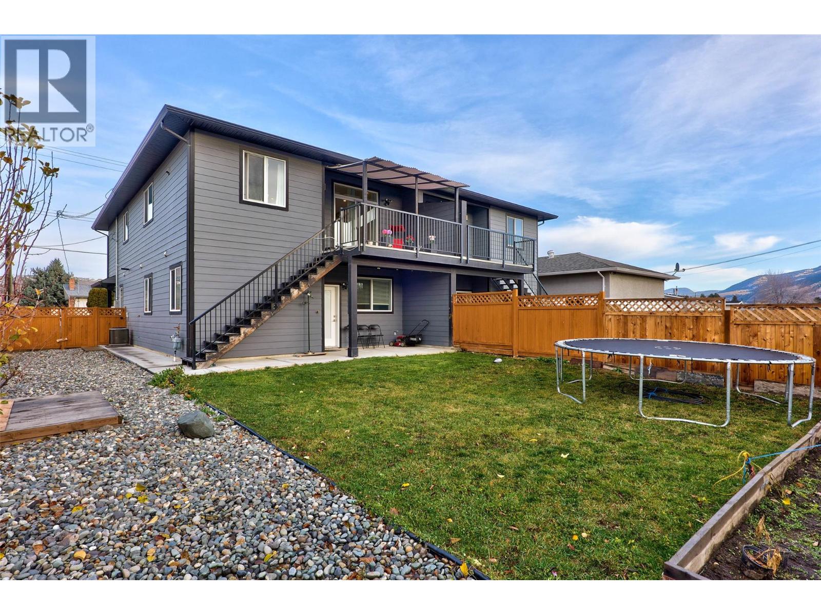 969 LETHBRIDGE Avenue, Kamloops