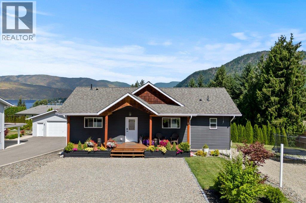  2421 Sunrise Boulevard, Blind Bay