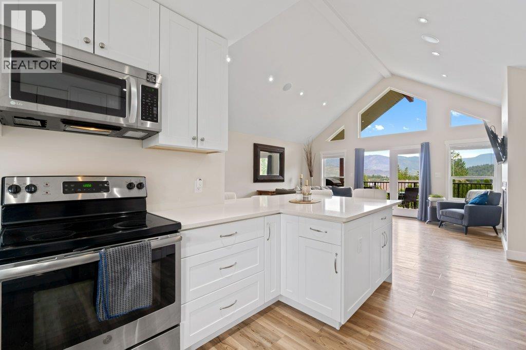  2421 Sunrise Boulevard, Blind Bay