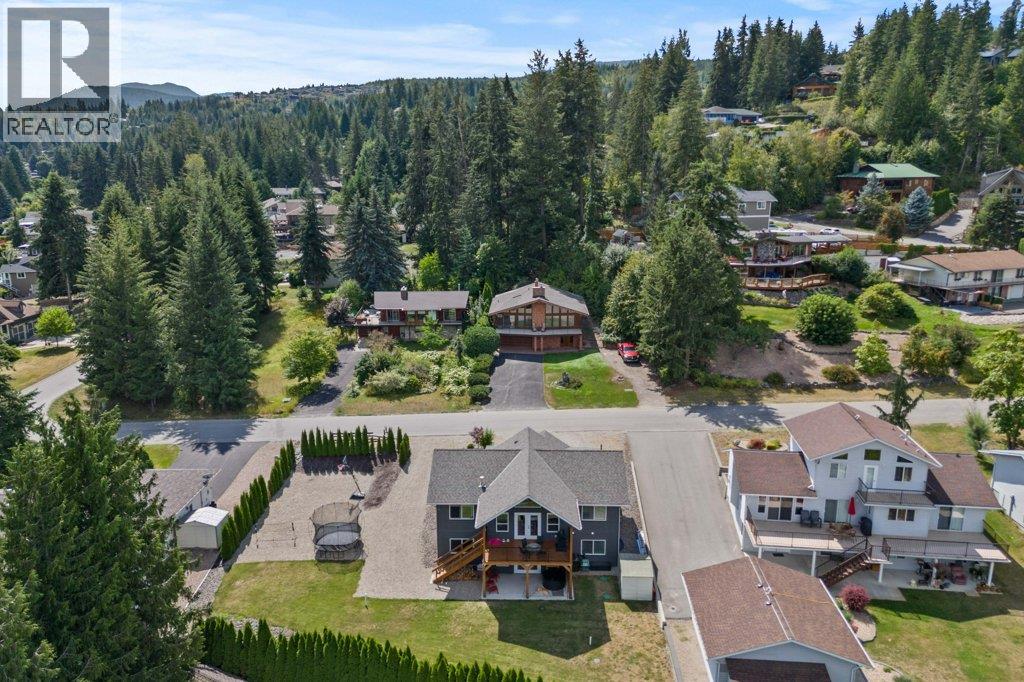  2421 Sunrise Boulevard, Blind Bay