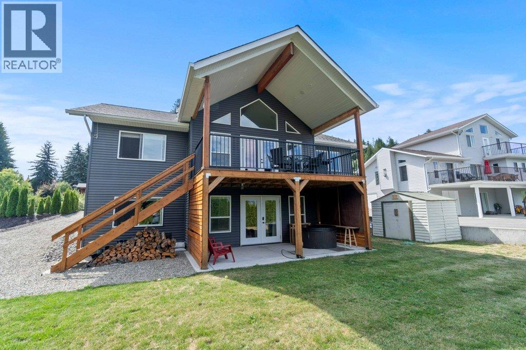  2421 Sunrise Boulevard, Blind Bay