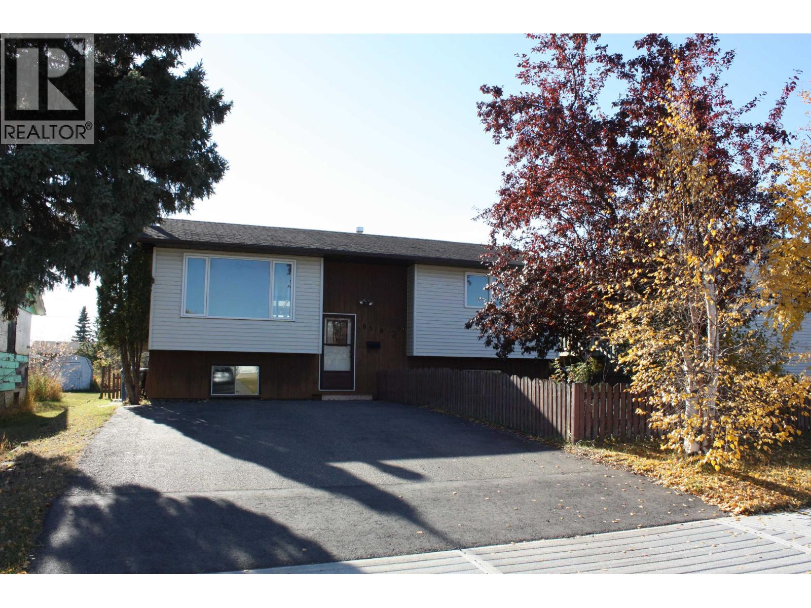 8519 95 AVENUE, Fort St. John