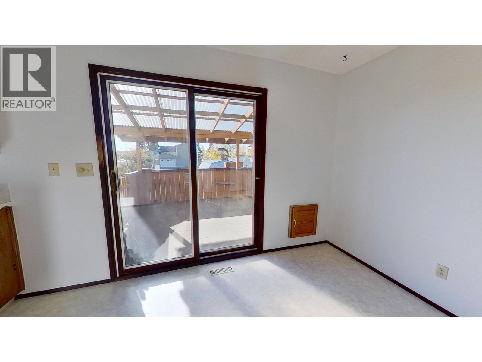 8519 95 AVENUE, Fort St. John