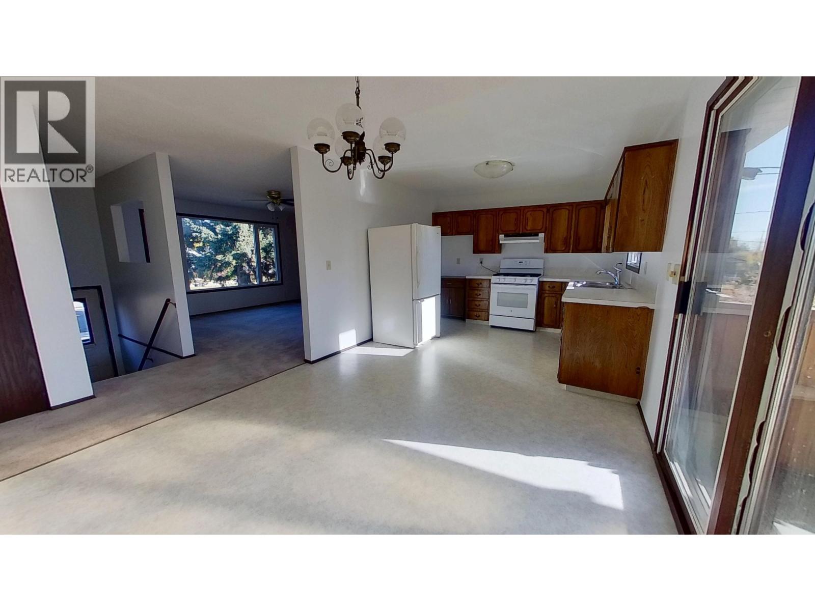 8519 95 AVENUE, Fort St. John