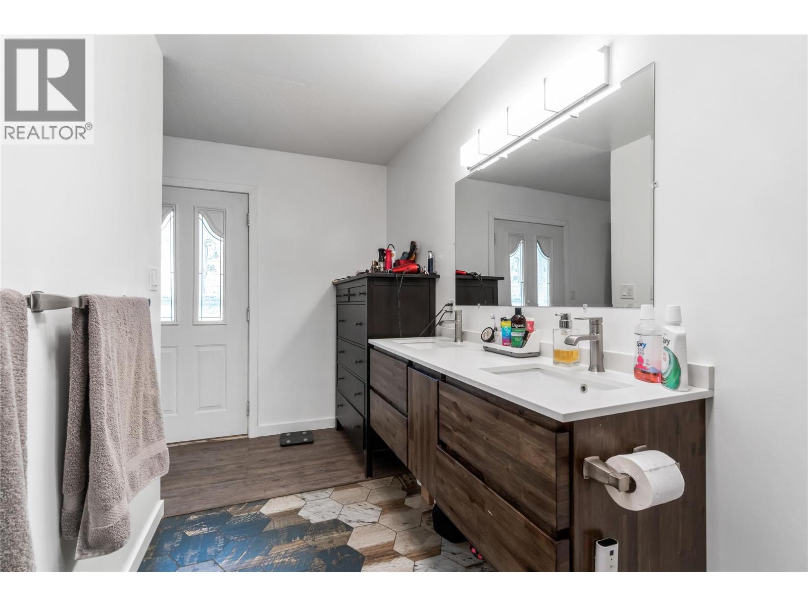 2550 Cody Road - 27