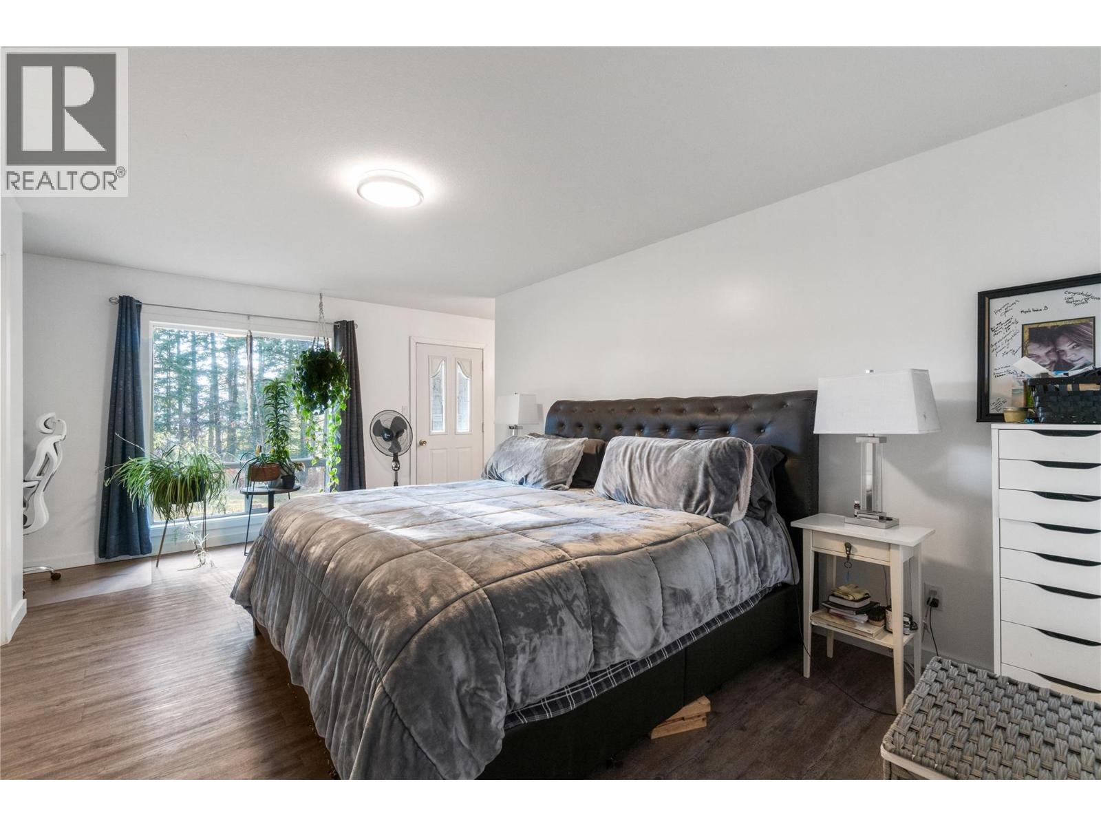 2550 Cody Road - 23