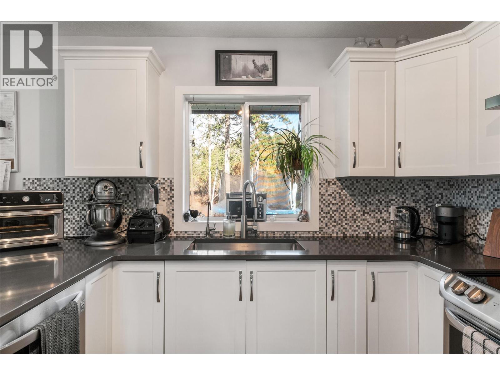 2550 Cody Road - 19