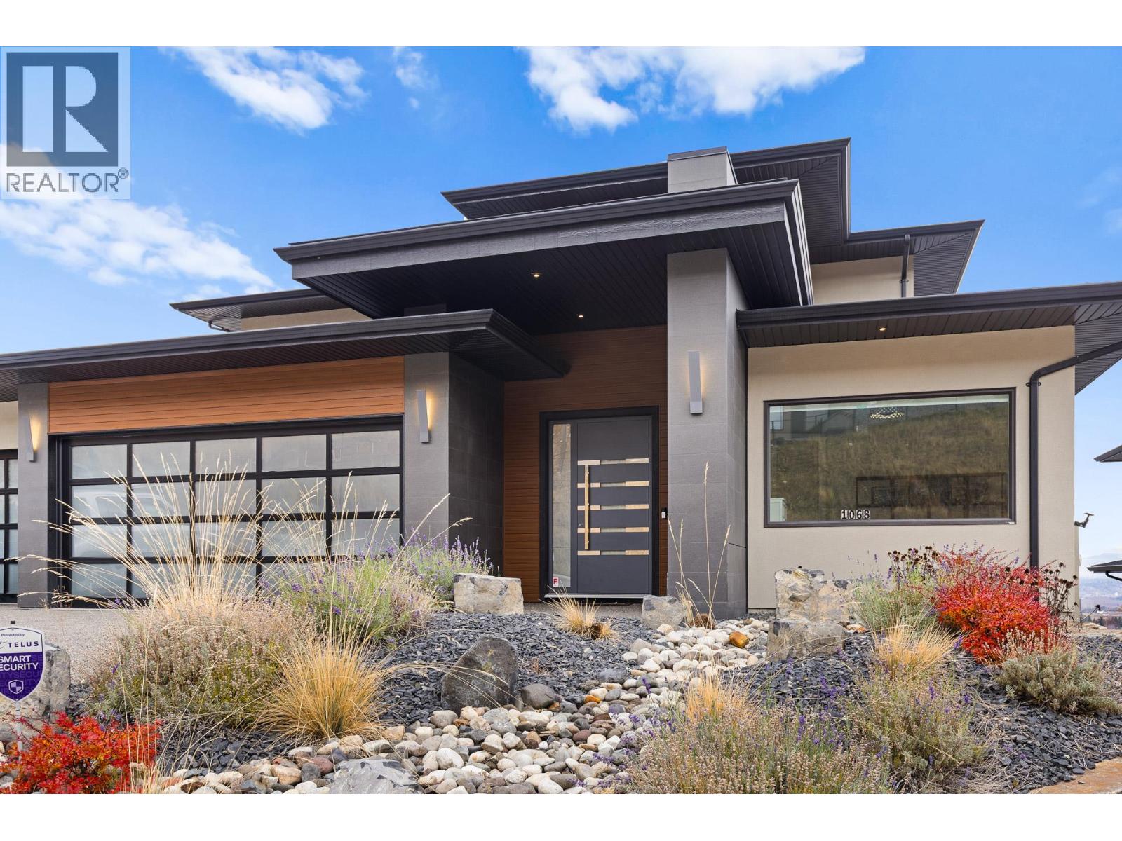  1068 Clarance Avenue, Kelowna