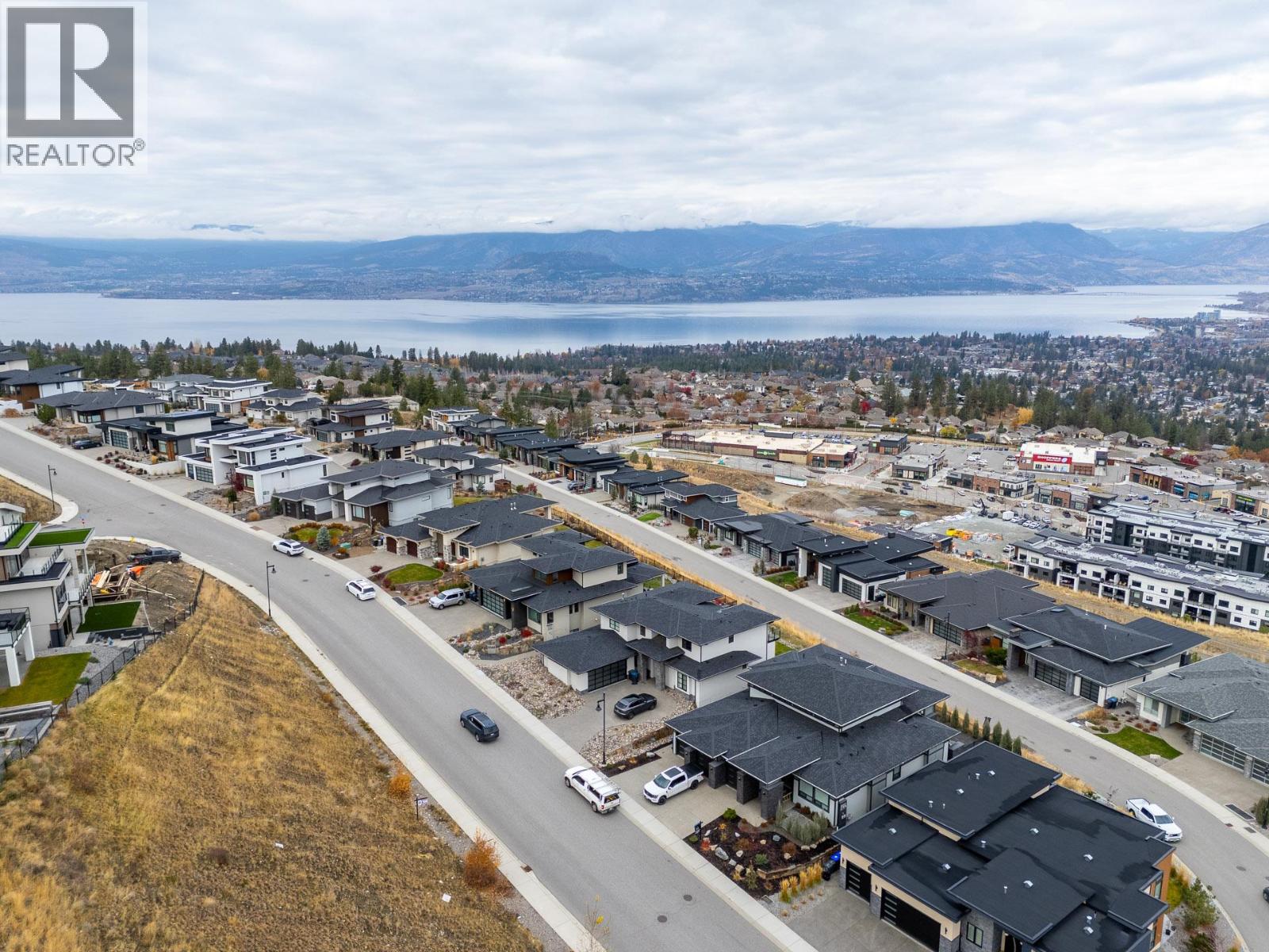  1068 Clarance Avenue, Kelowna