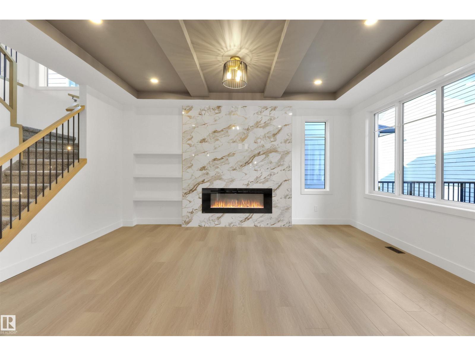 6125 Crawford DR SW SW, Edmonton