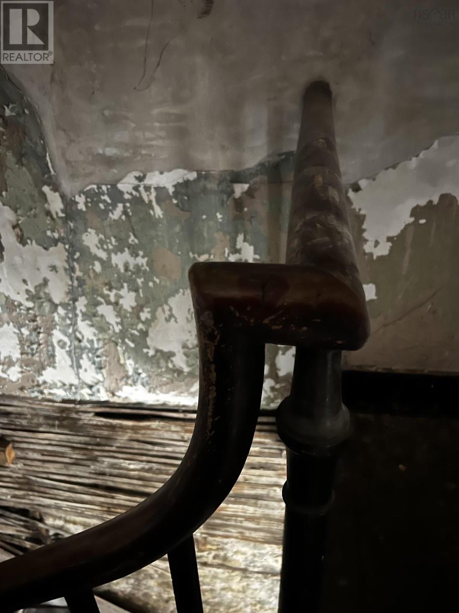 Property 25 of 30 of 140 George Street