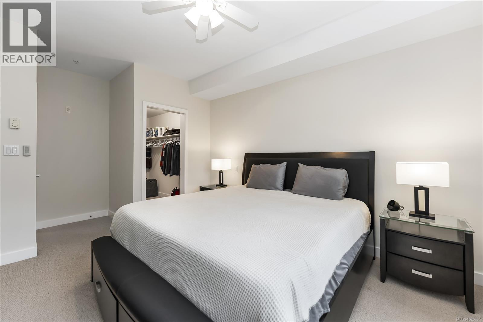 203D 1115 Craigflower Rd, Esquimalt