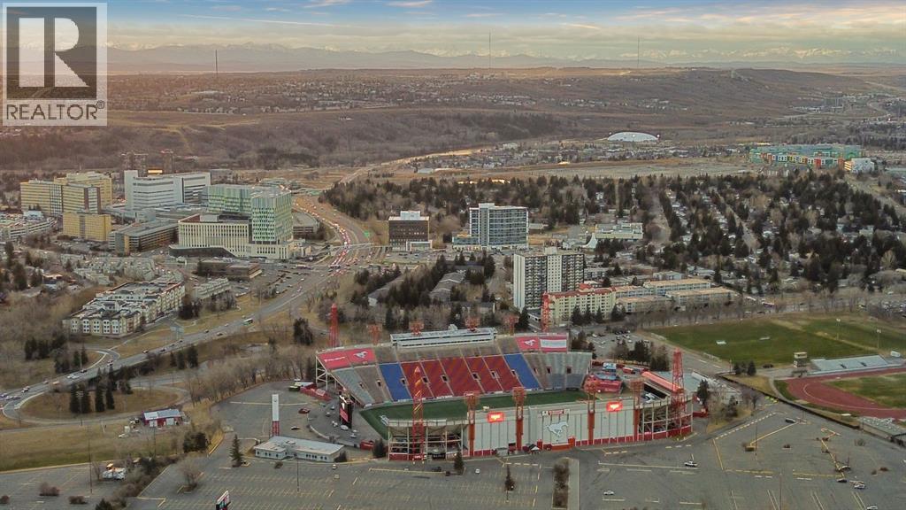 Single Family House for Sale in   Street NW Banff Trail Calgary 