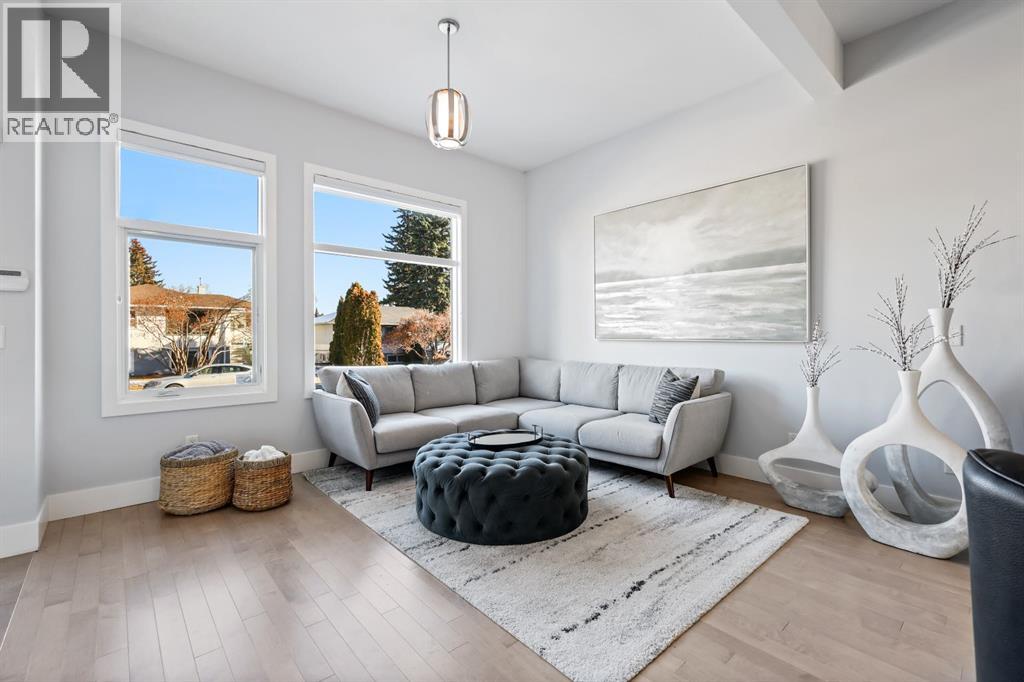 Single Family House for Sale in   Street NW Banff Trail Calgary 