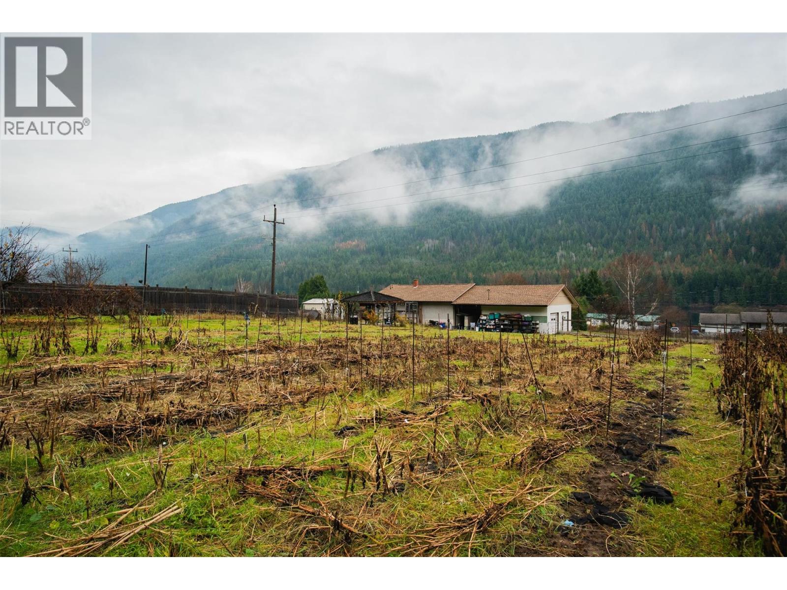 1473 3A Highway, Castlegar