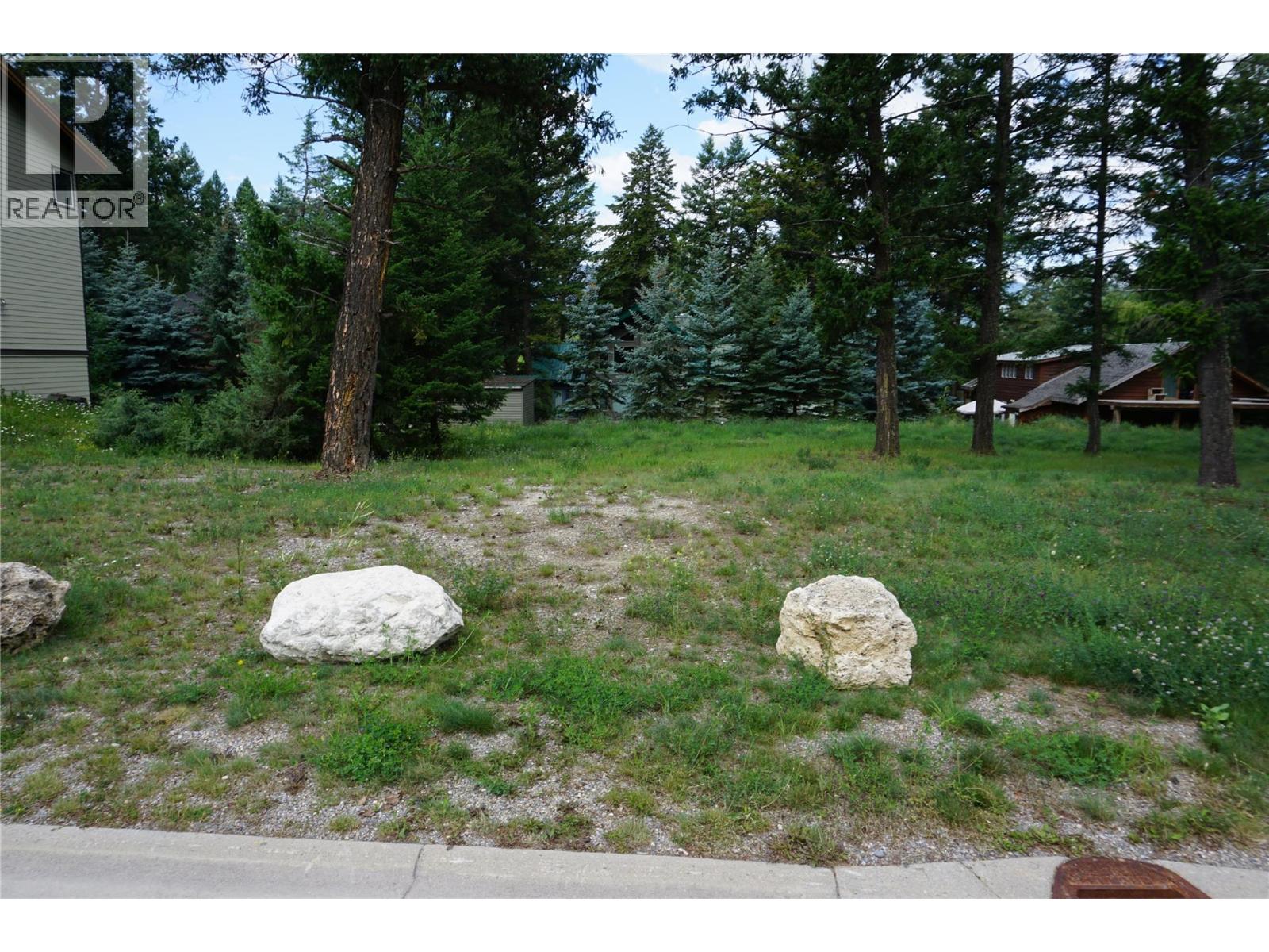 EAGLEBROOK Court Lot# 11, Fairmont Hot Springs