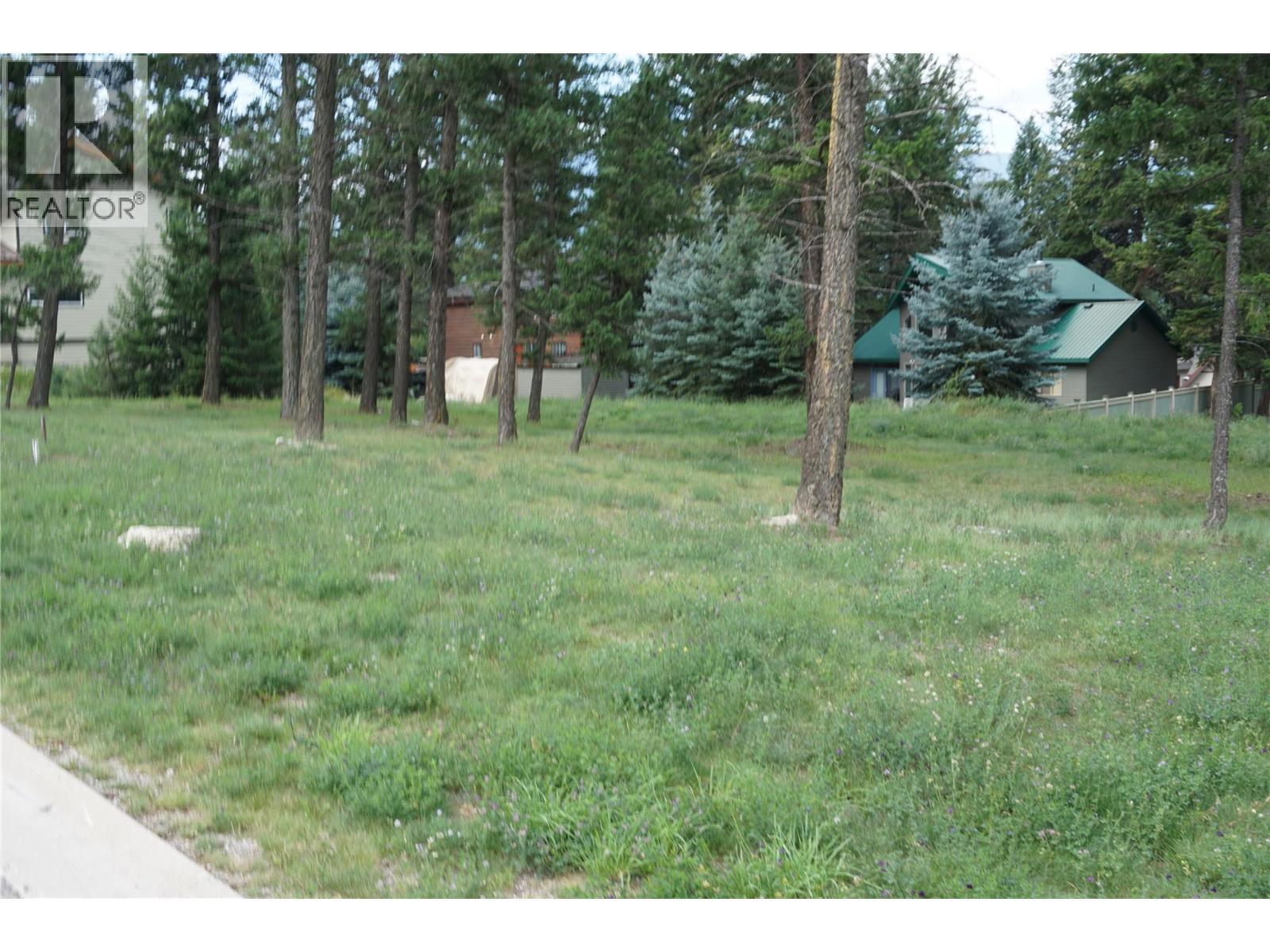 EAGLEBROOK Court Lot# 11, Fairmont Hot Springs