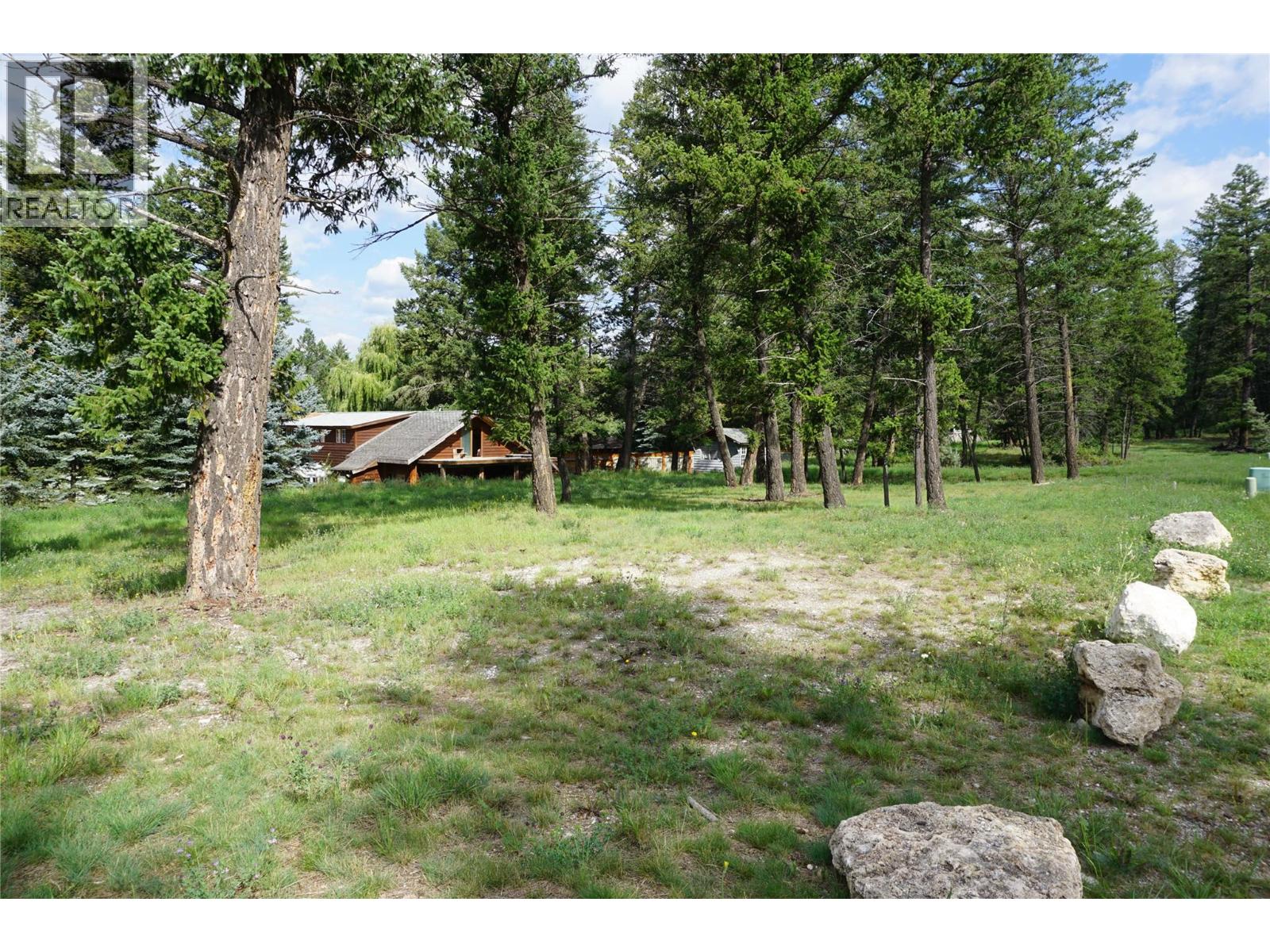 EAGLEBROOK Court Lot# 11, Fairmont Hot Springs