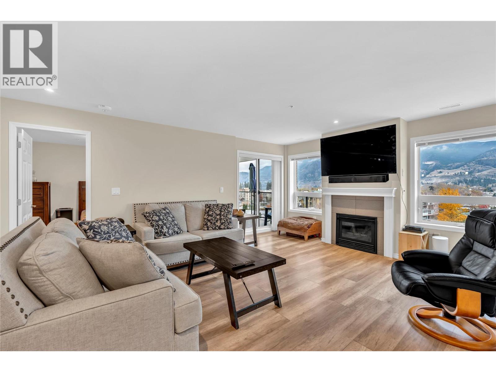 3346 SKAHA LAKE Road Unit# 704, Penticton