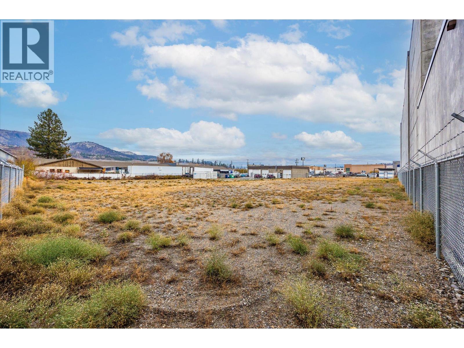  2520 Ross Road, West Kelowna