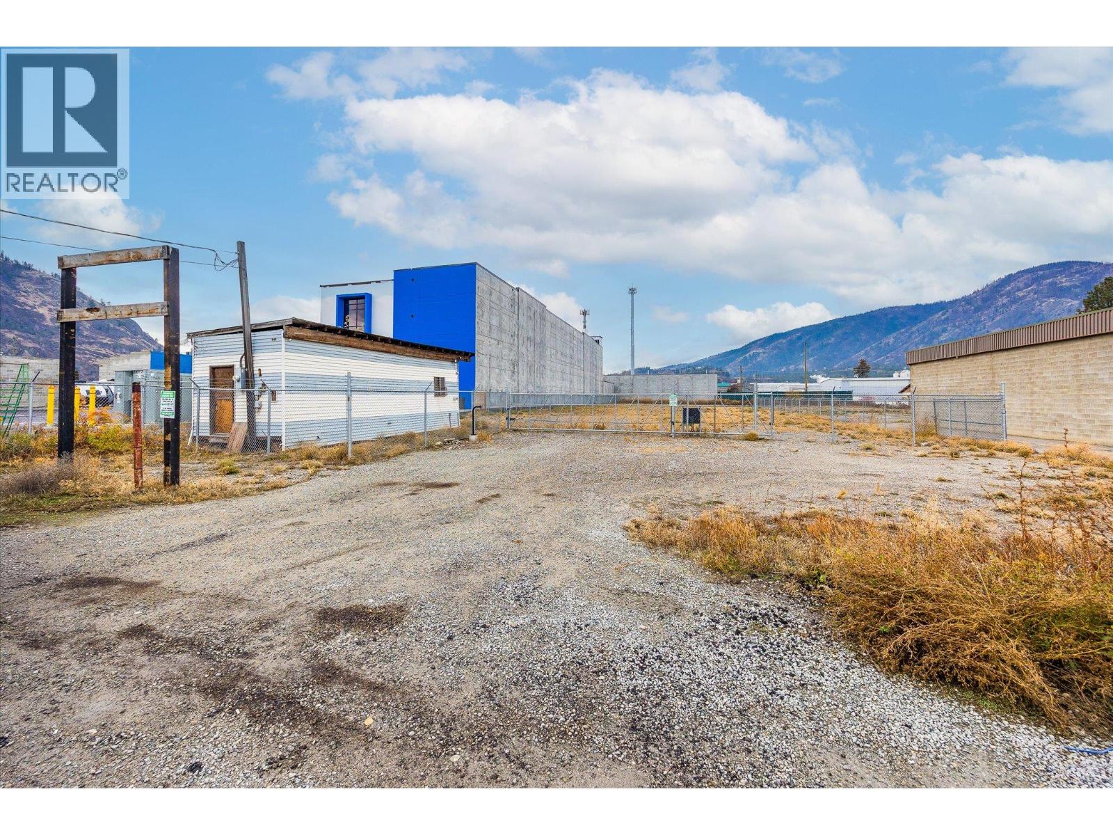  2520 Ross Road, West Kelowna