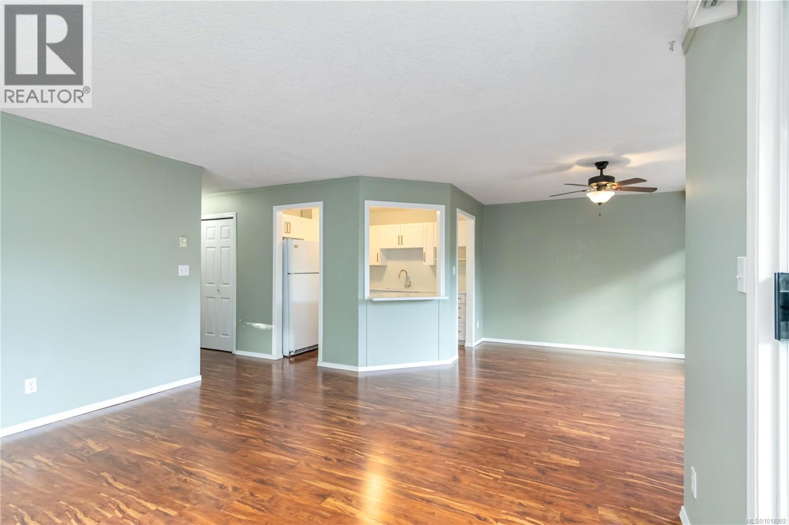 104 3263 Alder Street, Victoria