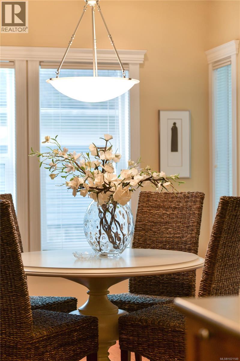 1 1515 Camosun Street, Victoria