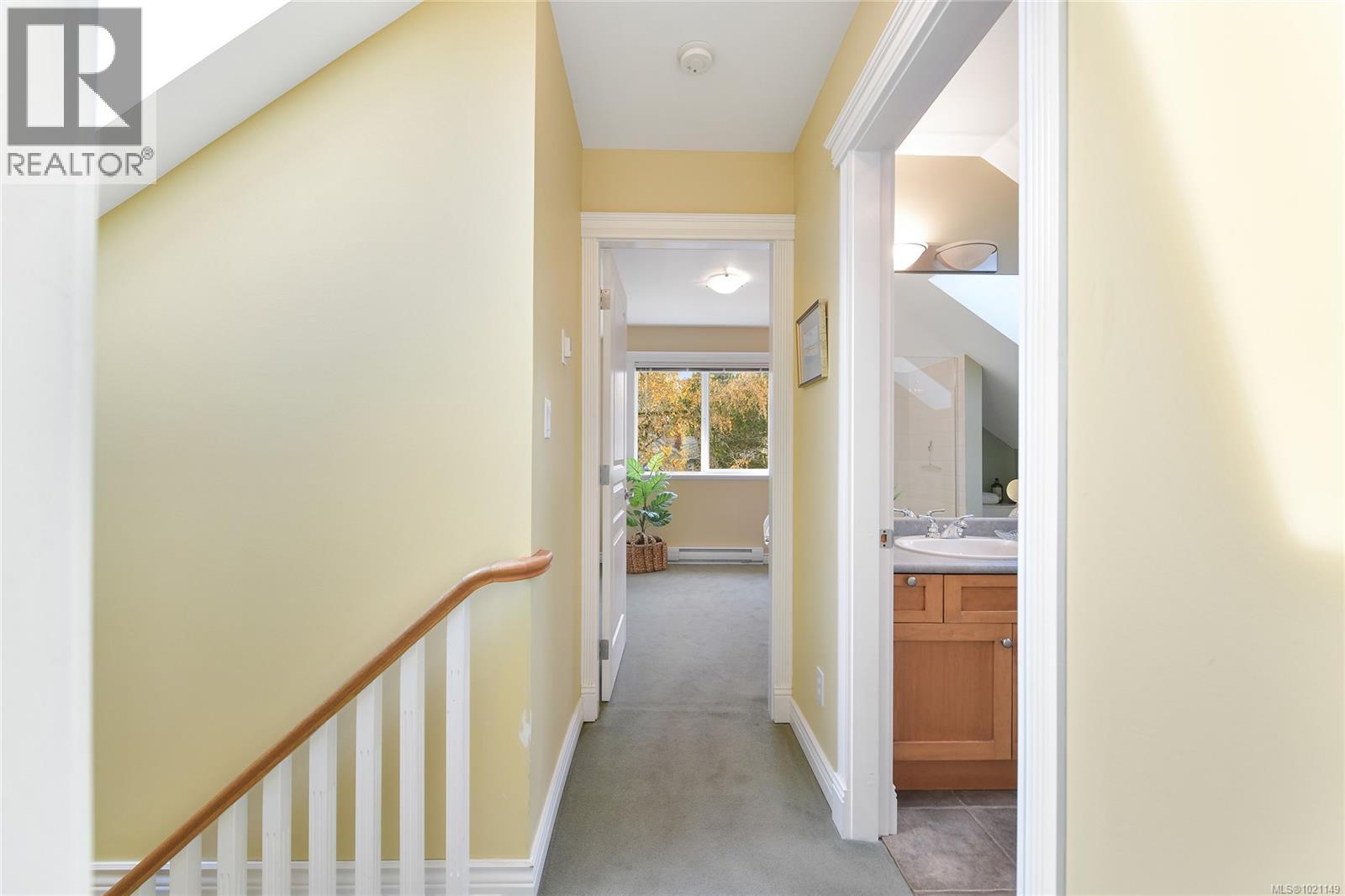 1 1515 Camosun Street, Victoria