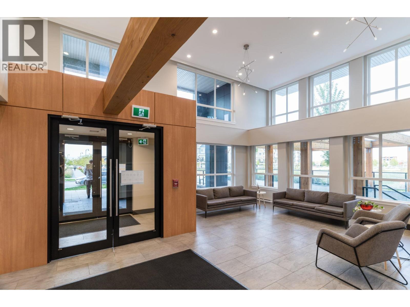 #401-4690 HAWK Lane, Tsawwassen