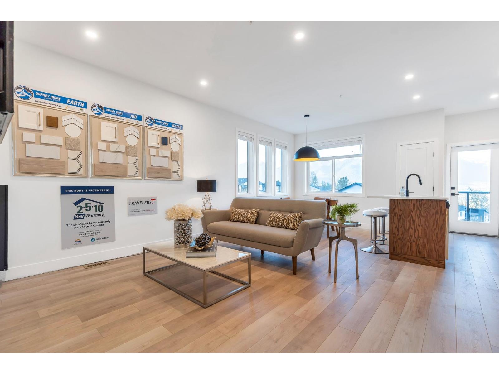 25 43998 CHILLIWACK MOUNTAIN ROAD, Chilliwack Mountain, Chilliwack