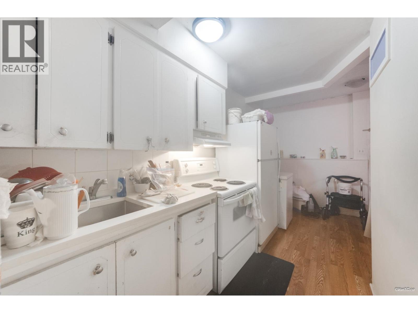 4358 VICTORIA DRIVE, Vancouver