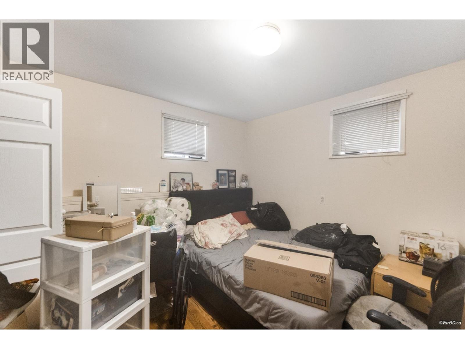 4358 VICTORIA DRIVE, Vancouver