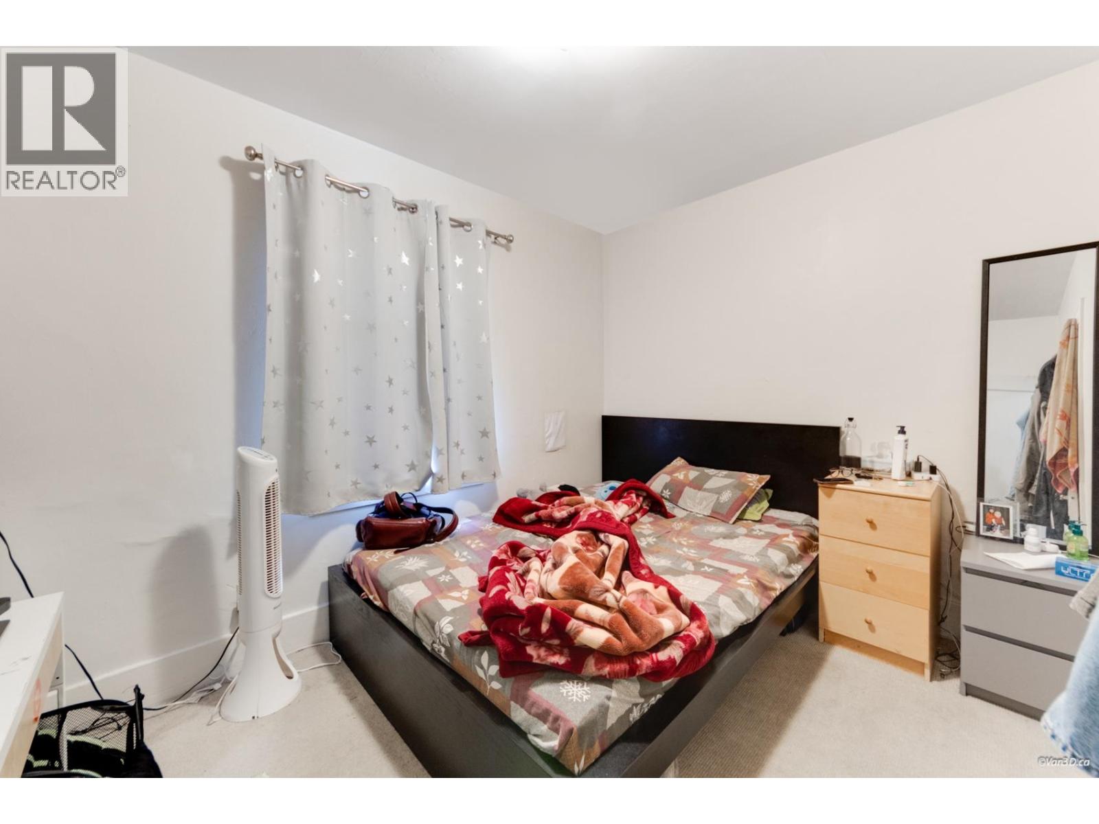 4358 VICTORIA DRIVE, Vancouver