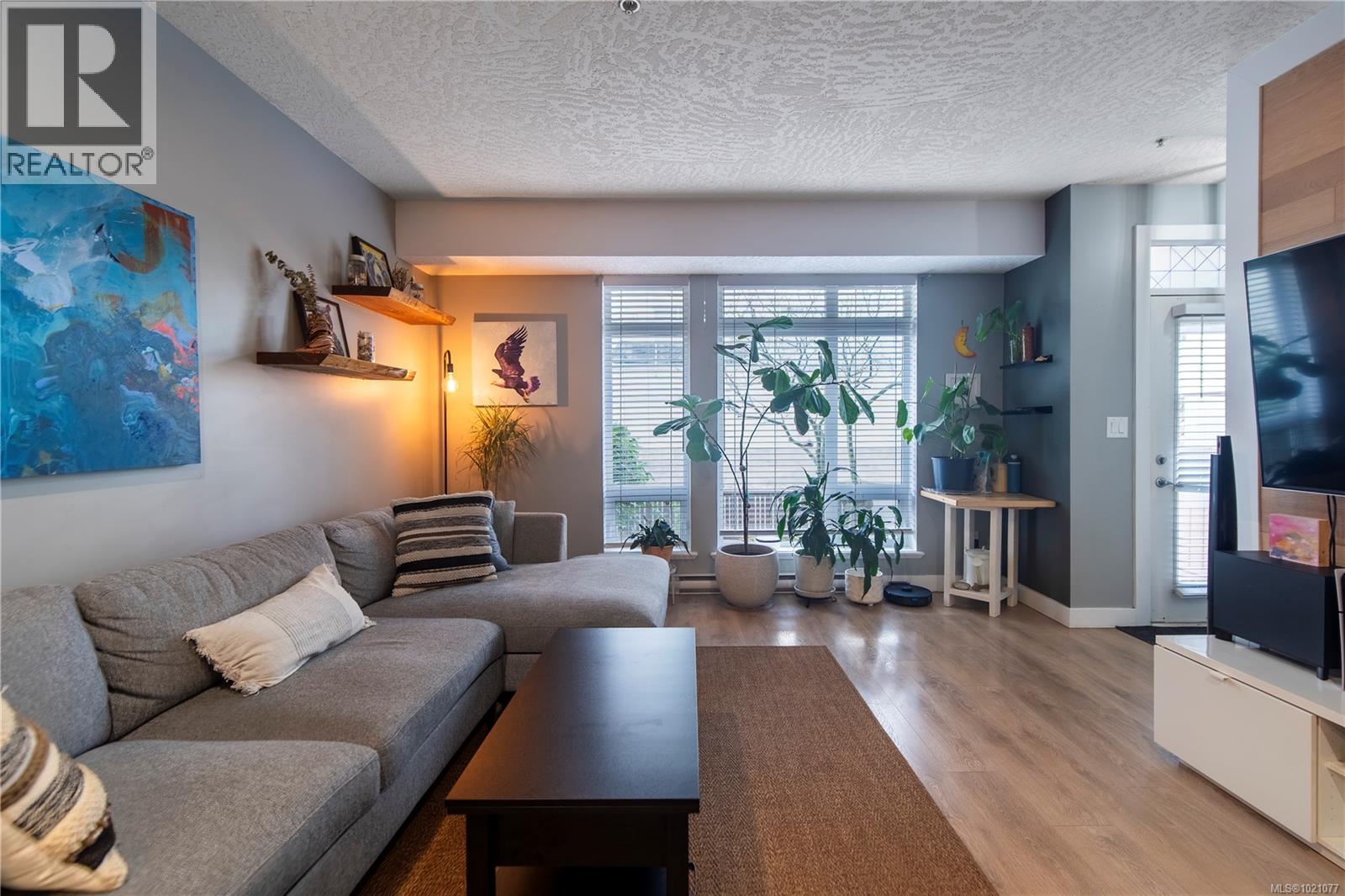 105 2747 Jacklin Road, Langford