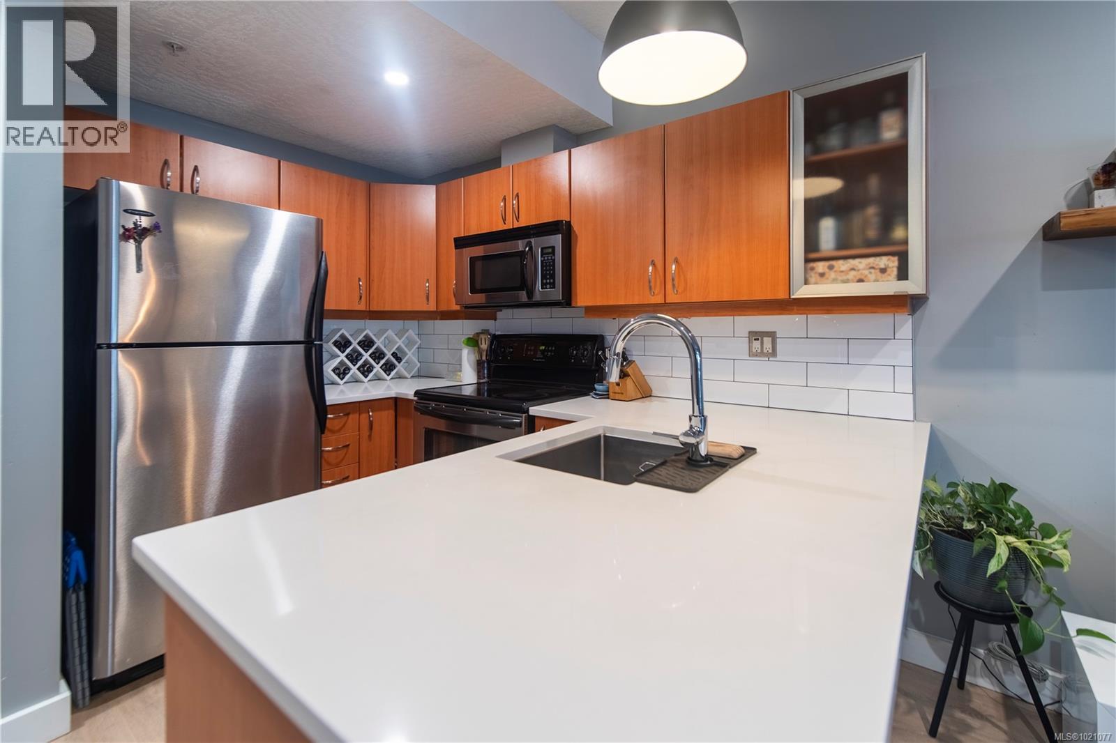 105 2747 Jacklin Road, Langford