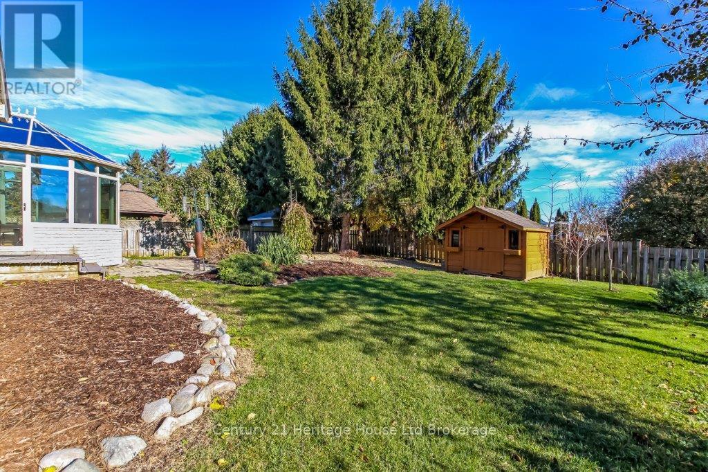 143 BOYD BOULEVARD — photo 32
