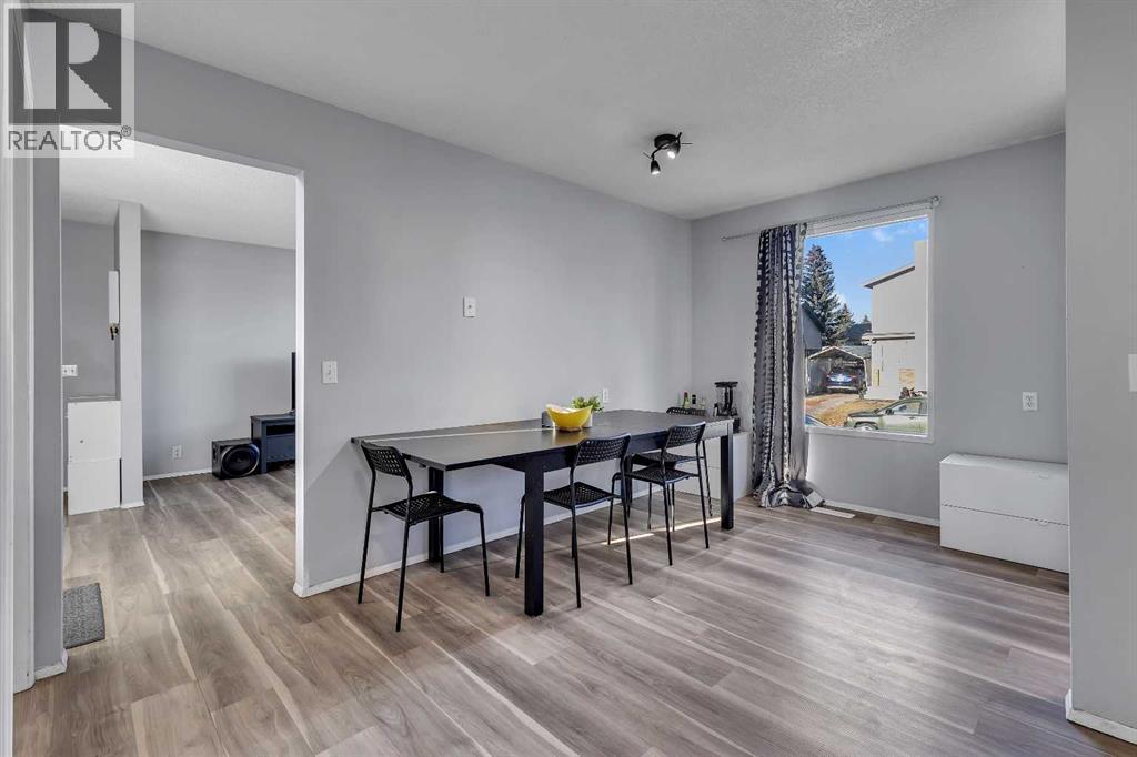 Single Family House 4 Level for Sale in  Castleglen Crescent NE Castleridge Calgary 