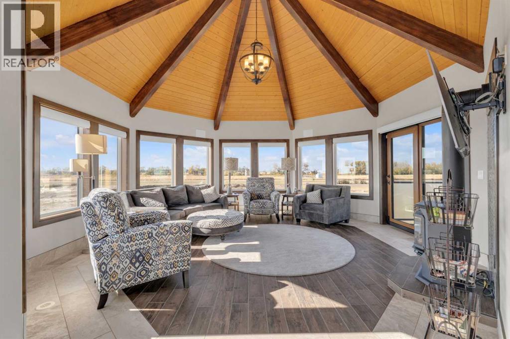 28012 Township Road 394, Rural Lacombe County