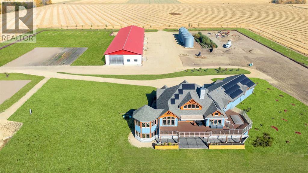 28012 Township Road 394, Rural Lacombe County