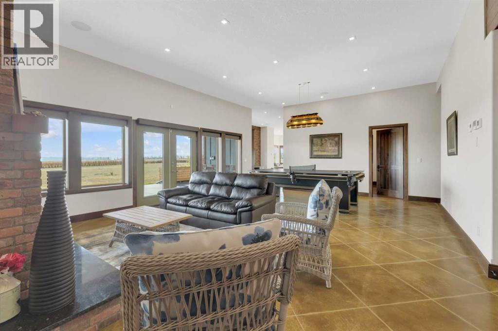 28012 Township Road 394, Rural Lacombe County