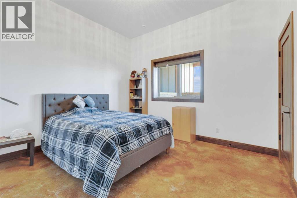 28012 Township Road 394, Rural Lacombe County